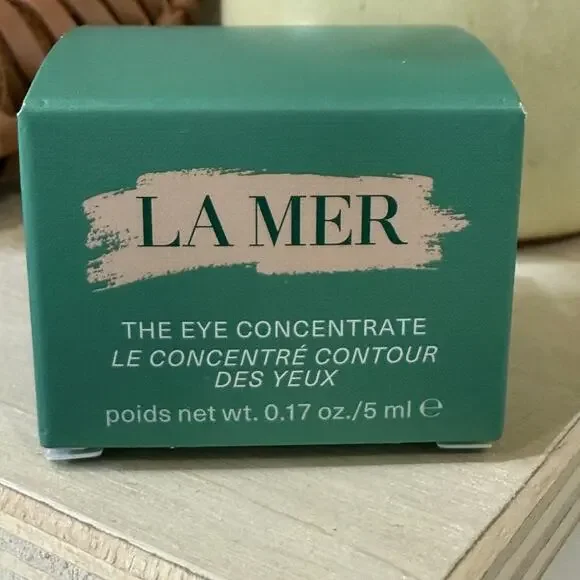 LA MER The Eye Concentrate 0.17 Oz Sealed Treatment Cream Wrinkles Dark Circles - Picture 6 of 6